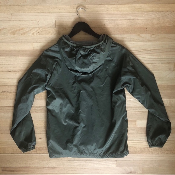 Bench lightweight windbreaker green small - Picture 3 of 4